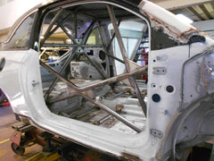 Kit de jaula antivuelco VAUXHALL Adam International Multipoint T45. Certificado por la FIA.