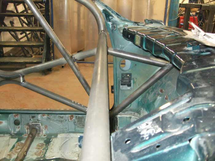 Kit de jaula antivuelco CDS multipunto para AUDI 80