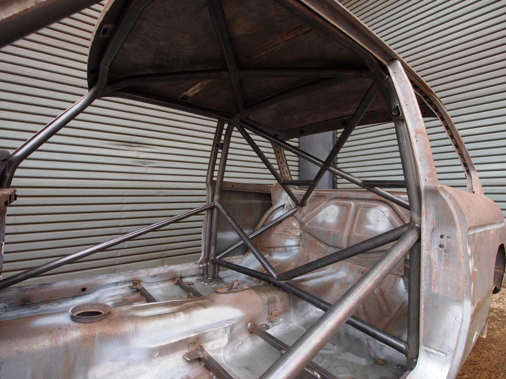 kit de jaula de seguridad T45 histórico BMW 2002. certificado por el apéndice K de la FIA