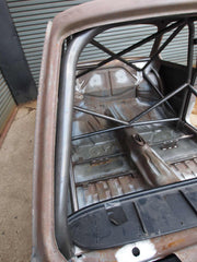 kit de jaula de seguridad T45 histórico BMW 2002. certificado por el apéndice K de la FIA