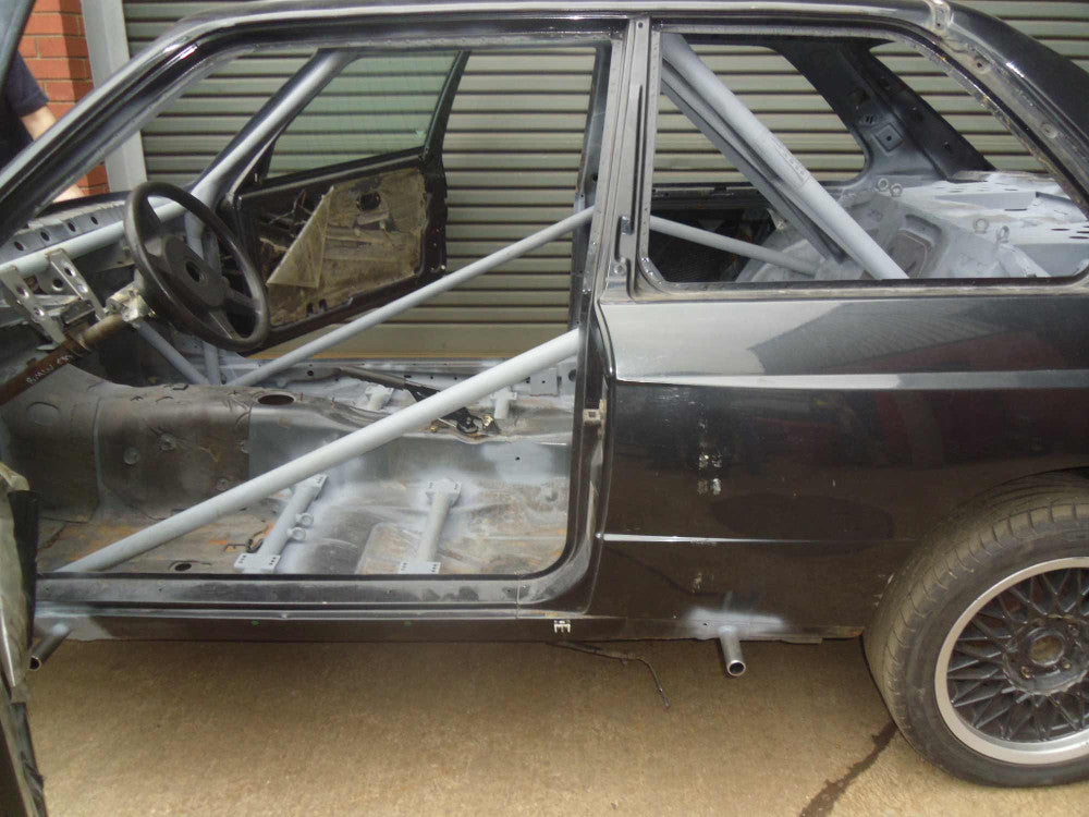 Kit de jaula de seguridad multipunto 25CrMo4 estilo de fábrica (OFS) BMW E30