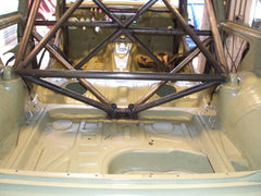 Kit de jaula de seguridad multipunto T45 Compact International BMW E36. Certificado por la FIA