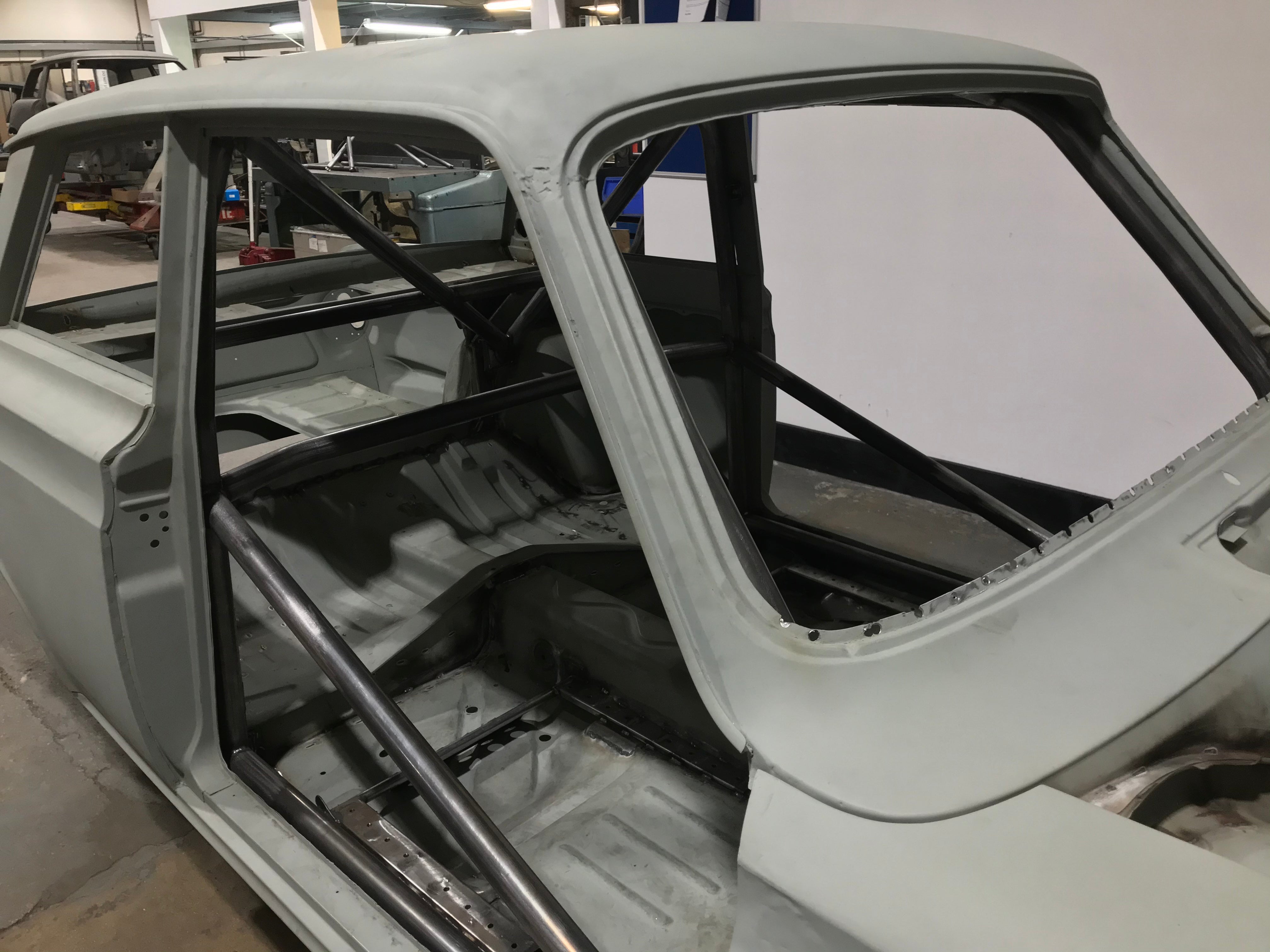 kit de jaula de seguridad T45 para FORD Lotus Cortina MK1 Histórico Internacional. Certificado FIA / MSUK