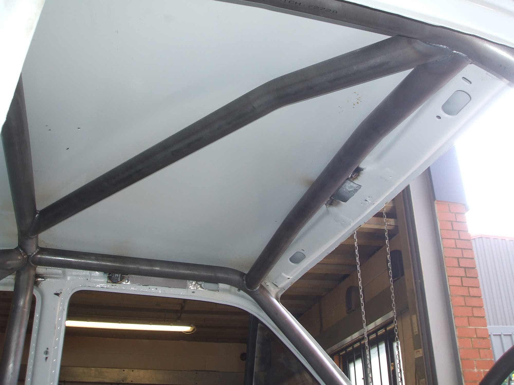 kit de jaula de seguridad multipunto CDS internacional FORD Escort Mk1. Certificado por la FIA