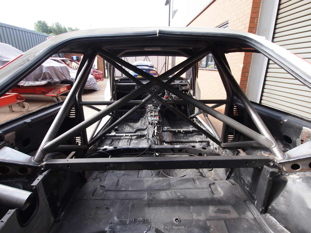 kit de jaula de seguridad Multipoint T45 FORD Sierra Cosworth certificado por la FIA