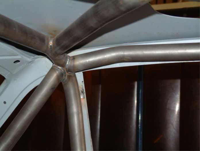 Kit de jaula de seguridad T45 histórico LANCIA Fulvia. Cumple con el Anexo K de MS UK