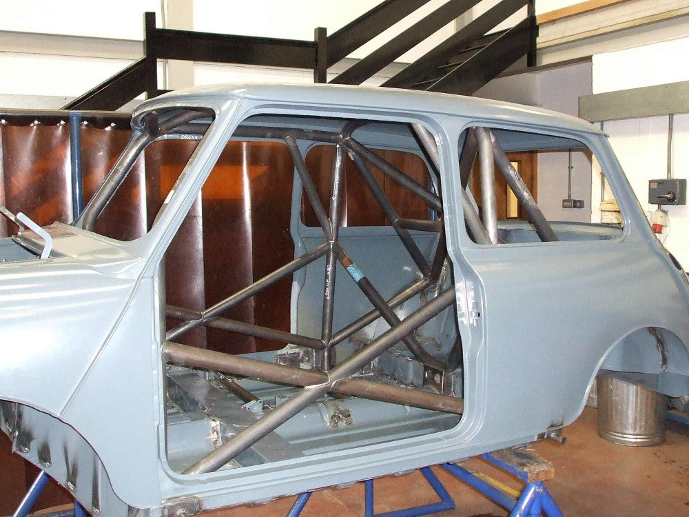 Kit de jaula antivuelco MINI GPA International T45. Certificado por la FIA.