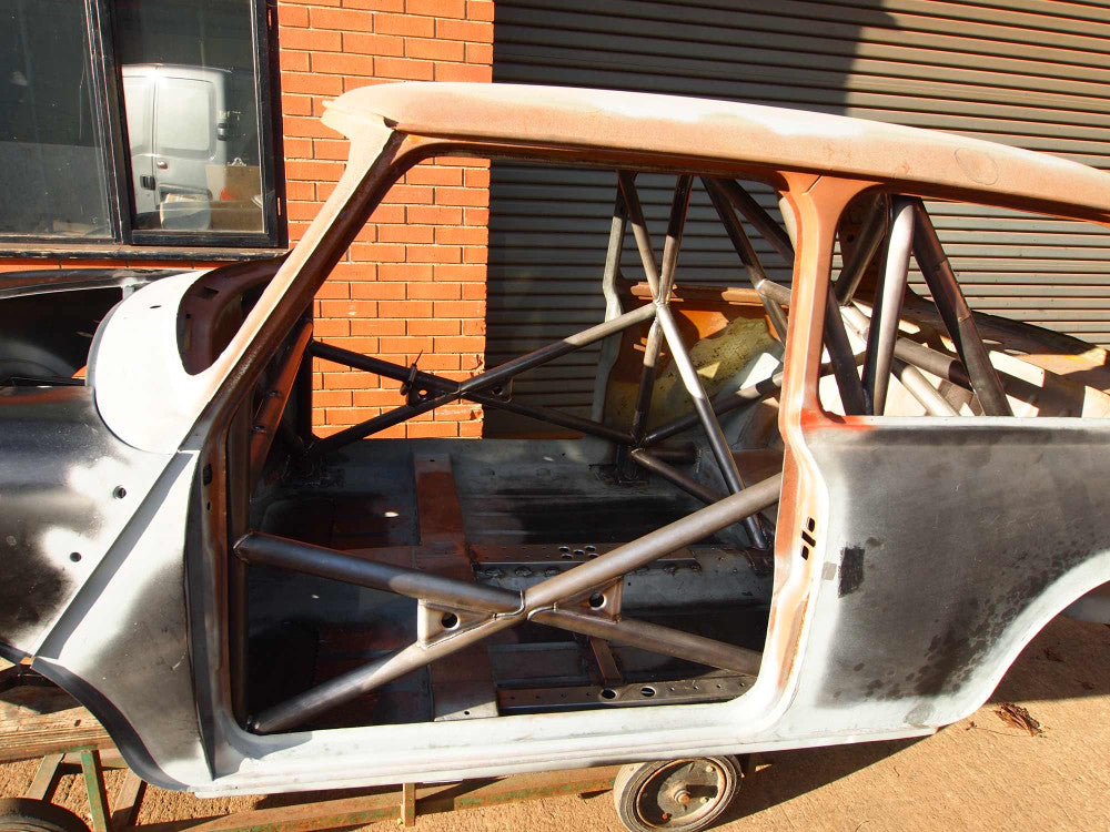 kit de jaula de seguridad Multi Point T45 MINI Miglia / Seven International. Certificado por la FIA