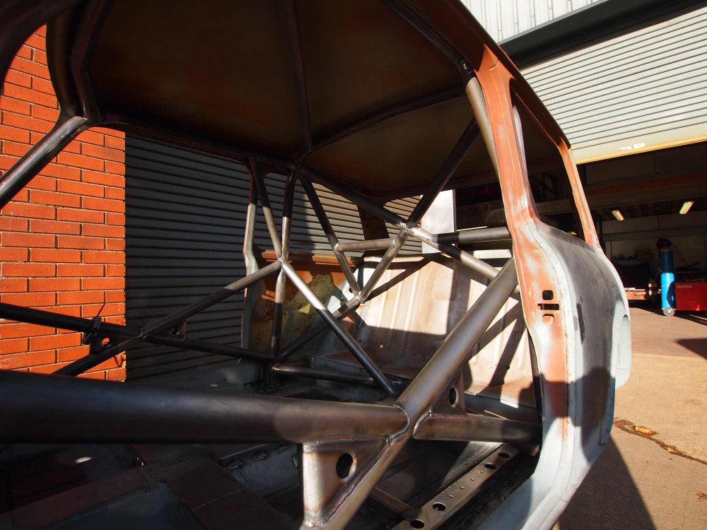 kit de jaula de seguridad Multi Point T45 MINI Miglia / Seven International. Certificado por la FIA