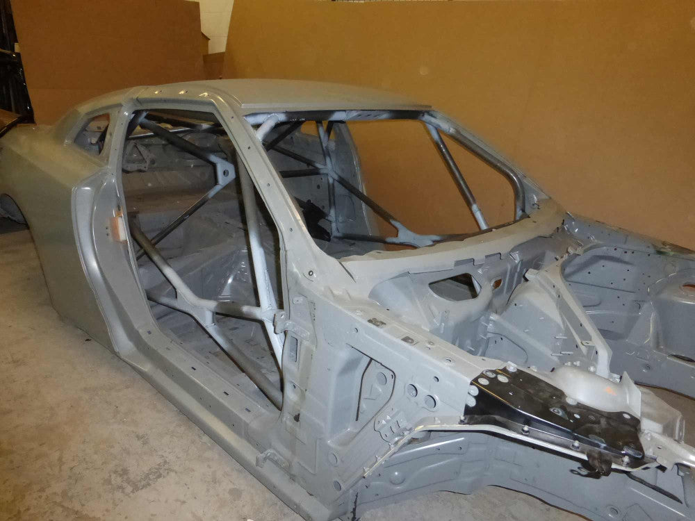 Kit de jaula de seguridad multipunto T45 para NISSAN Skyline R35. Certificado por la FIA
