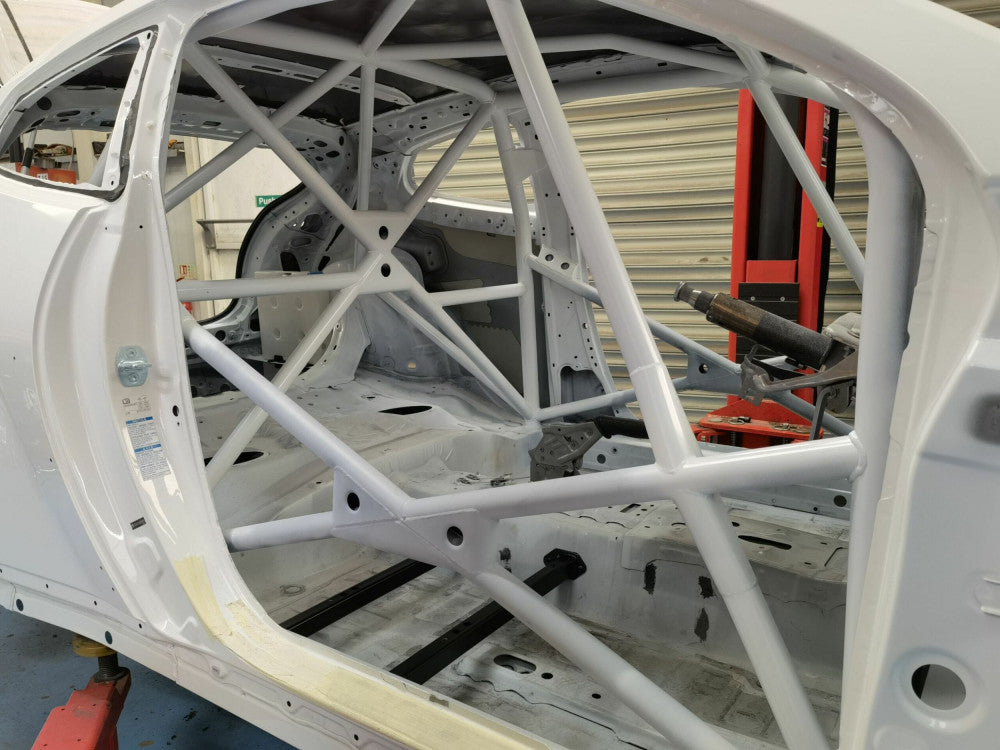 kit de jaula de seguridad multipunto T45 para TOYOTA GR Yaris Internacional. Certificado por FIA / MSUK