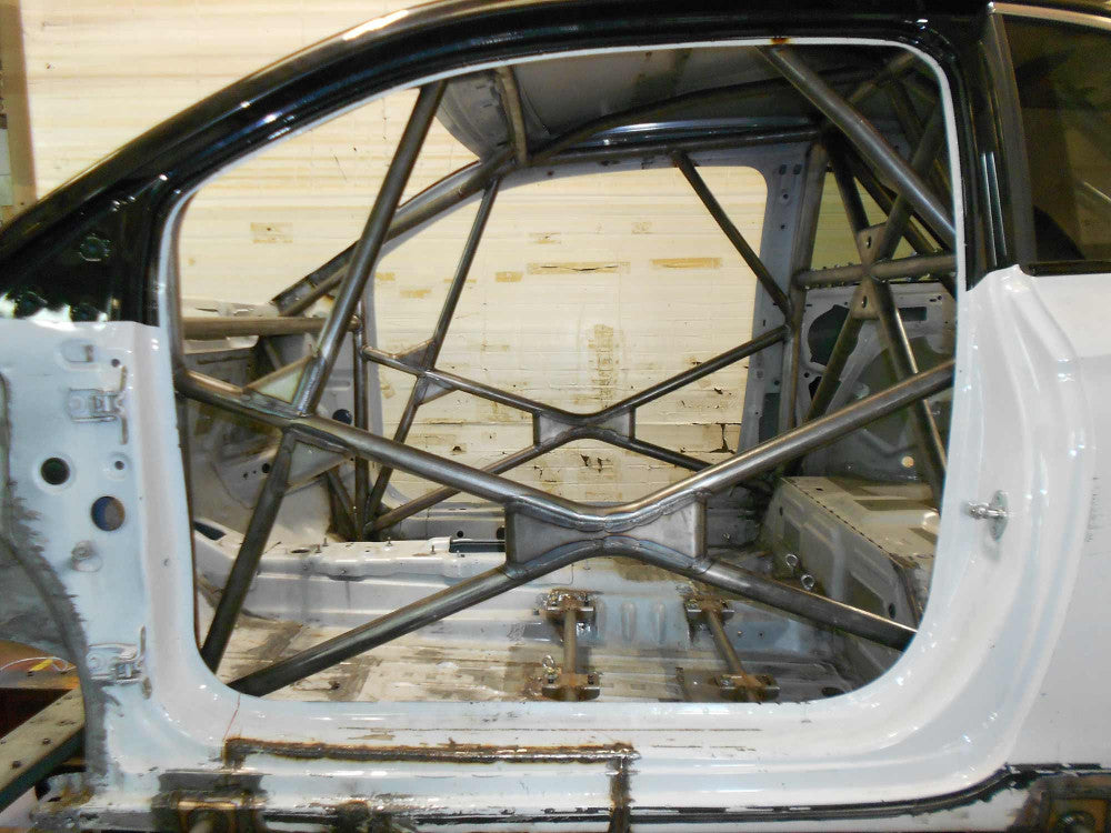 Kit de jaula antivuelco VAUXHALL Adam International Multipoint T45. Certificado por la FIA.