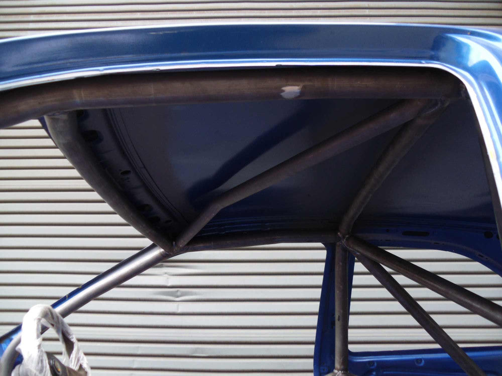 Kit de jaula antivuelco CDS multipunto para VAUXHALL Corsa B International. Certificado por la FIA.