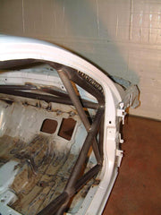 Kit de jaula antivuelco multipunto T45 para VAUXHALL Corsa C 00 International. Certificado por la FIA.